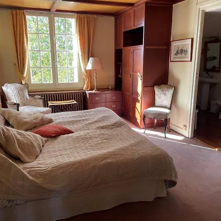 Semesterbostad Le Pre Aux Moines Fontcouverte (Charente-Maritime)
