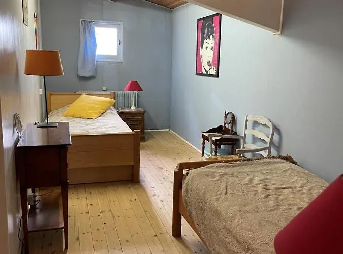 Дом отдыха Le Pre Aux Moines *