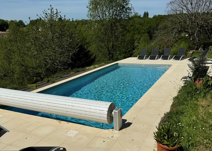 Le Pre Aux Moines * Fontcouverte (Charente-Maritime)